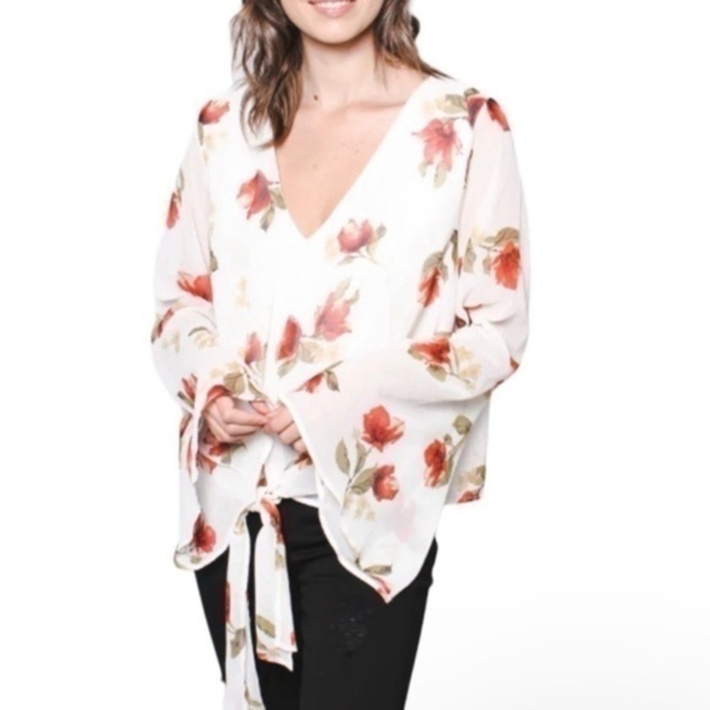 By Together Floral Feminine Top